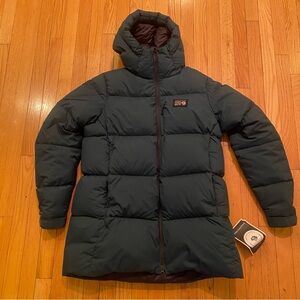 Mountain Hardwear Dark Green Puffer Jacket nwt xl